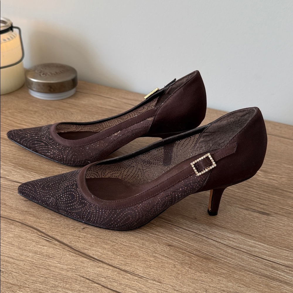 NINA Dark Brown Mesh Pointed 2.5” Heels w/tiny sequins, Size 5 - Picture 11 of 11